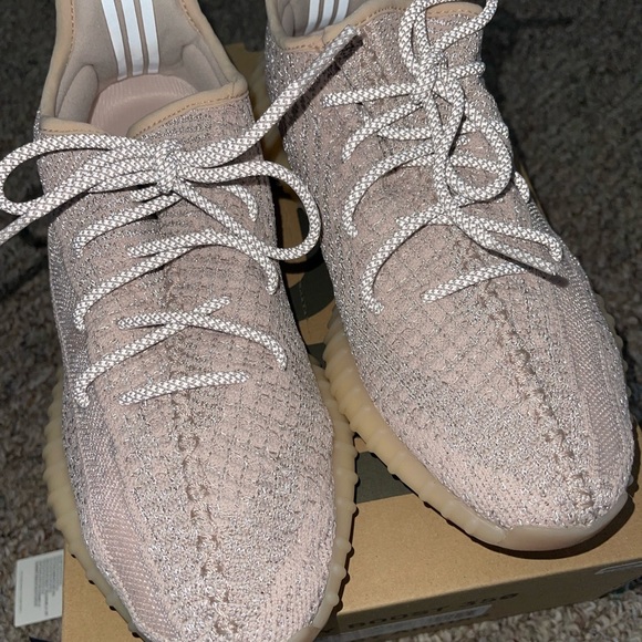 Yeezy Boost 350 V 2 Synth Reflective - Picture 9 of 16